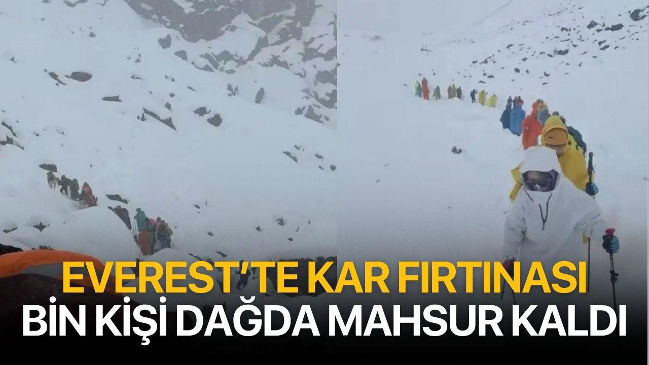 Everest’teki kar fırtınası nedeniyle bin kişi dağda mahsur kaldı