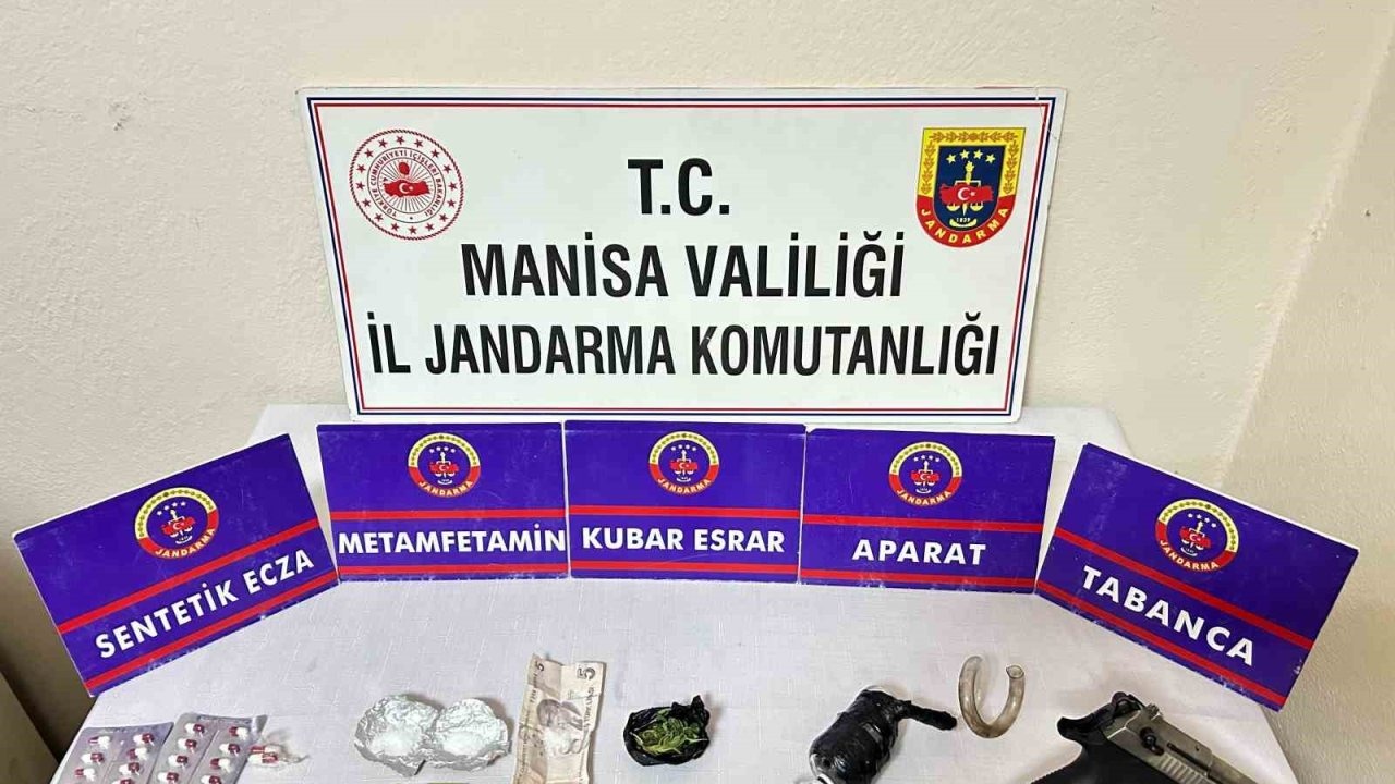 İlçede uyuşturucu operasyonu: 2 tutuklama!