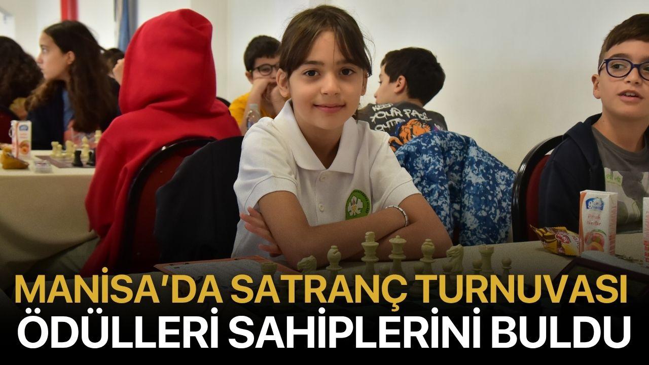 Manisa’da Satranç Turnuvası Ödülleri Sahiplerini Buldu