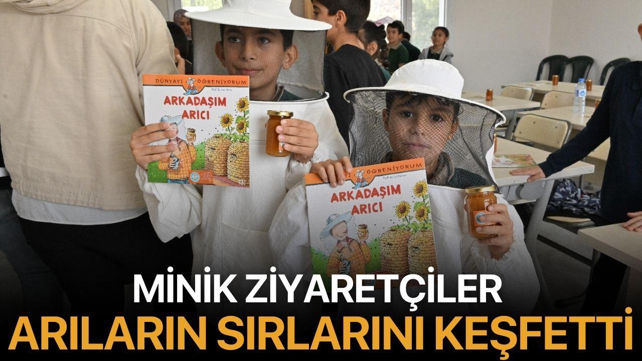 Minik Ziyaretçiler Arıların Sırlarını Keşfetti