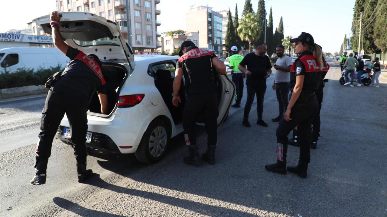Polisten firari temizliği: 718'i yakalandı
