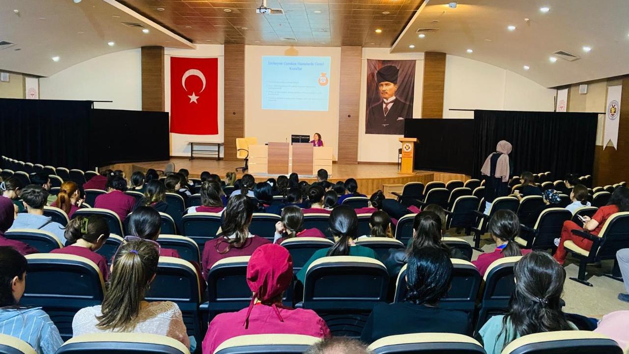 Turgutlu Devlet Hastanesi’nde Dünya El Yıkama Günü Etkinliği Düzenlendi