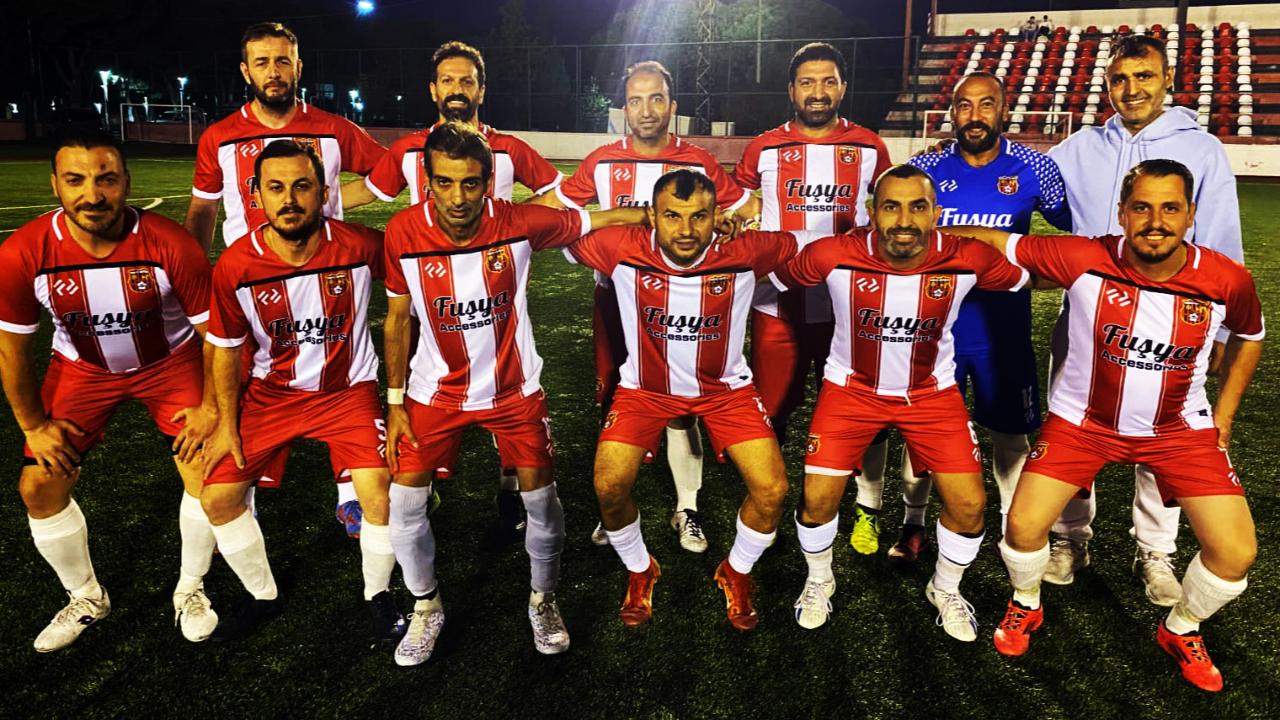 Turgutlu Masterleri’nden farklı açılış: 6-1