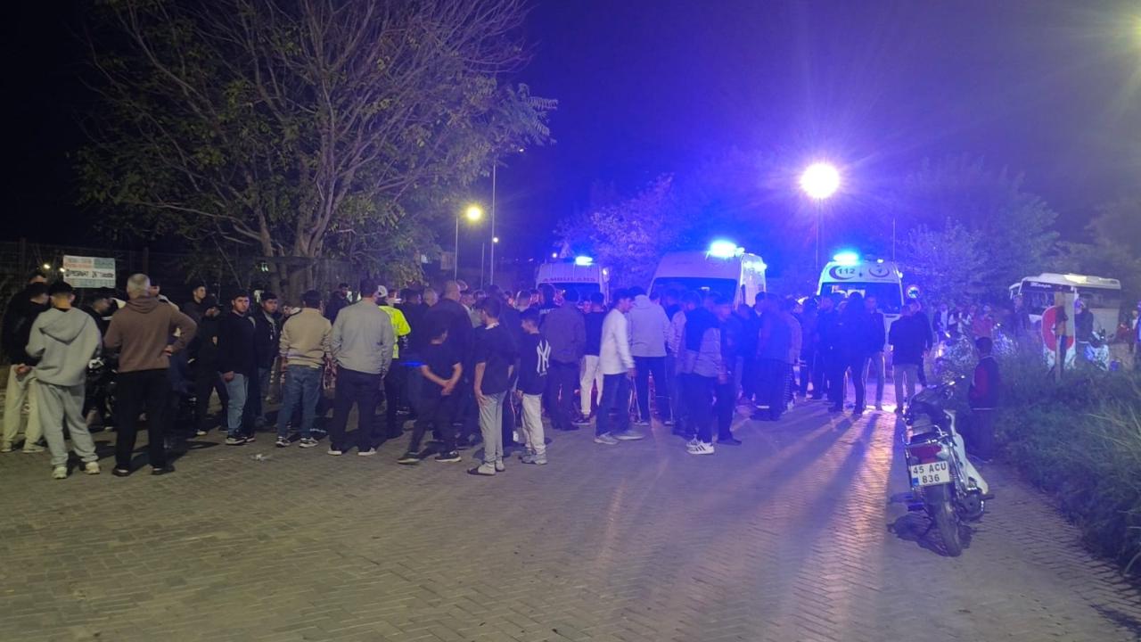 Turgutlu’da kaza: İki motosiklet çarpıştı, 3 yaralı!