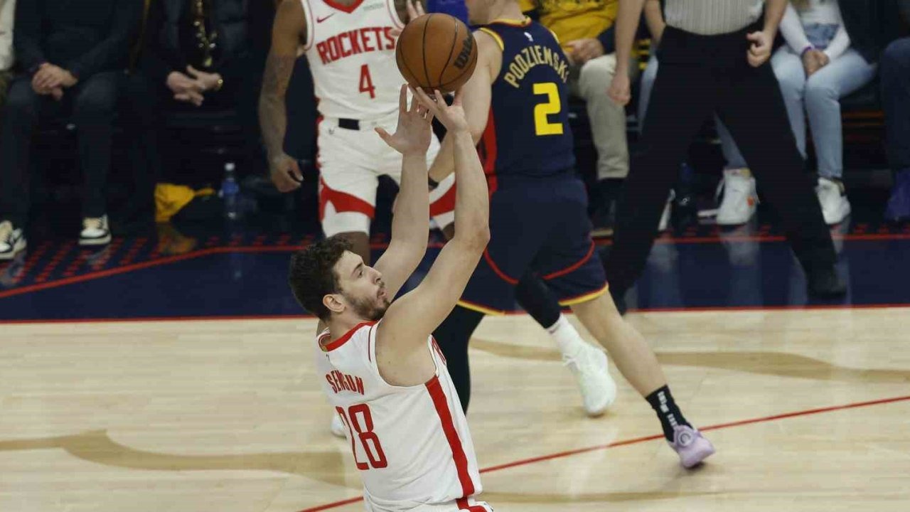 Alperen Şengün double-double yaptı!