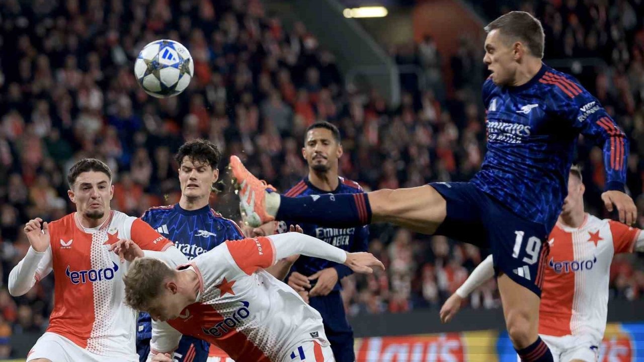 Arsenal, Şampiyonlar Ligi’nde 4’te 4 yaptı