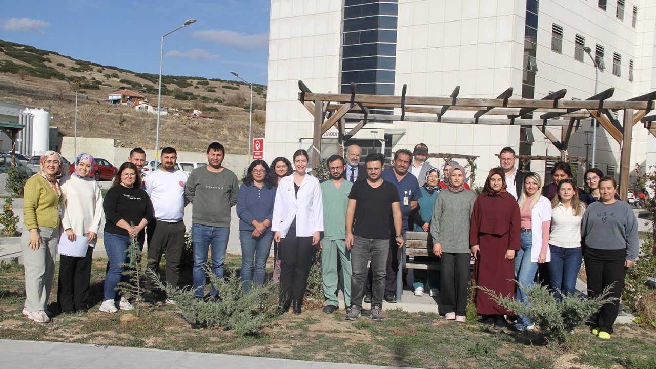 Devlet Hastanesi’nde gerçeğini aratmayan deprem tatbikatı