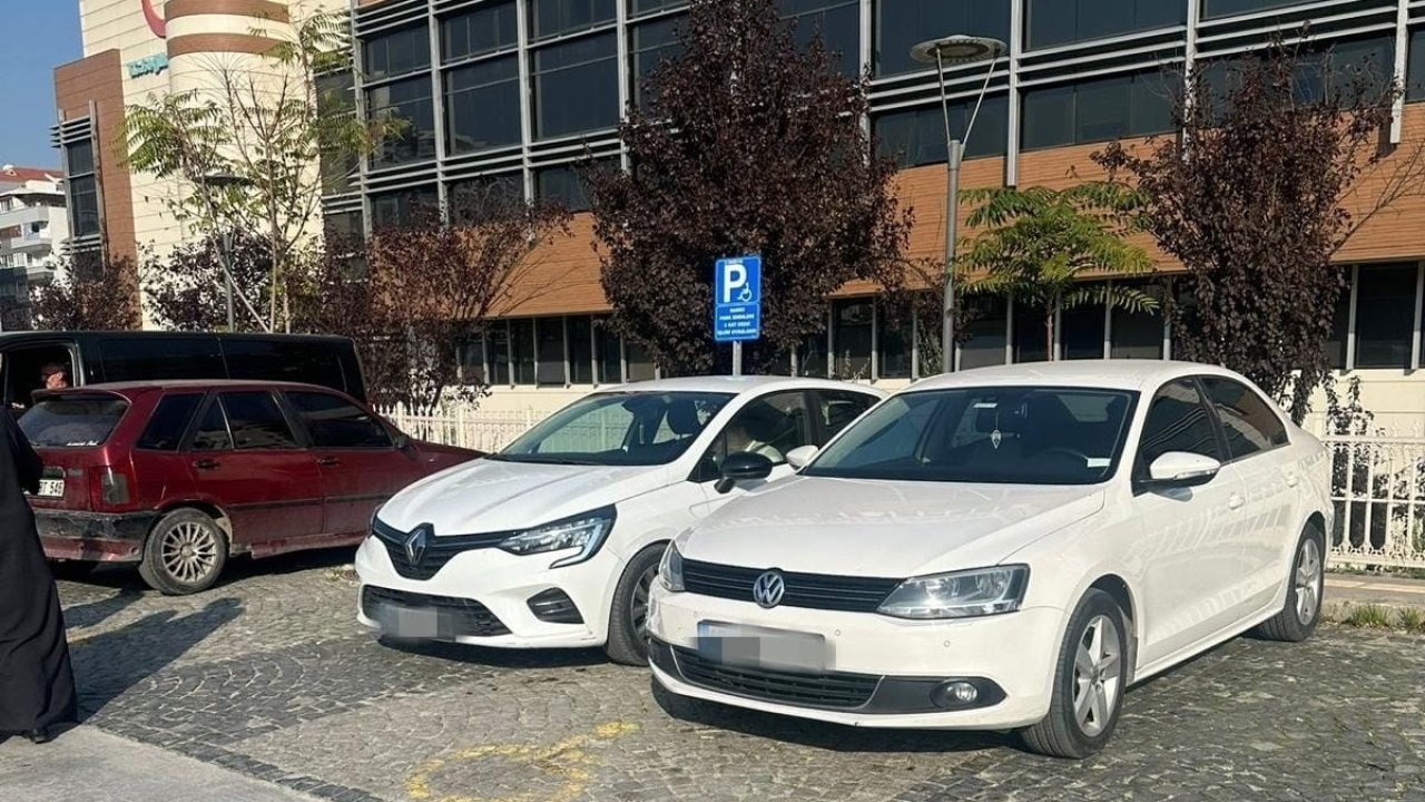 Manisa'da ve Turgutlu'da engelli rampalarına ve park yerlerine yapılan ihlallere ceza!