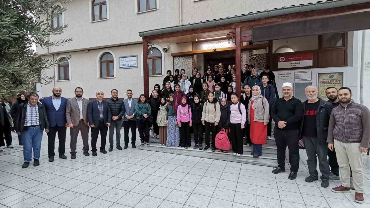 Salihli’de "Vakti Kuşanmak" programı gerçekleştirildi