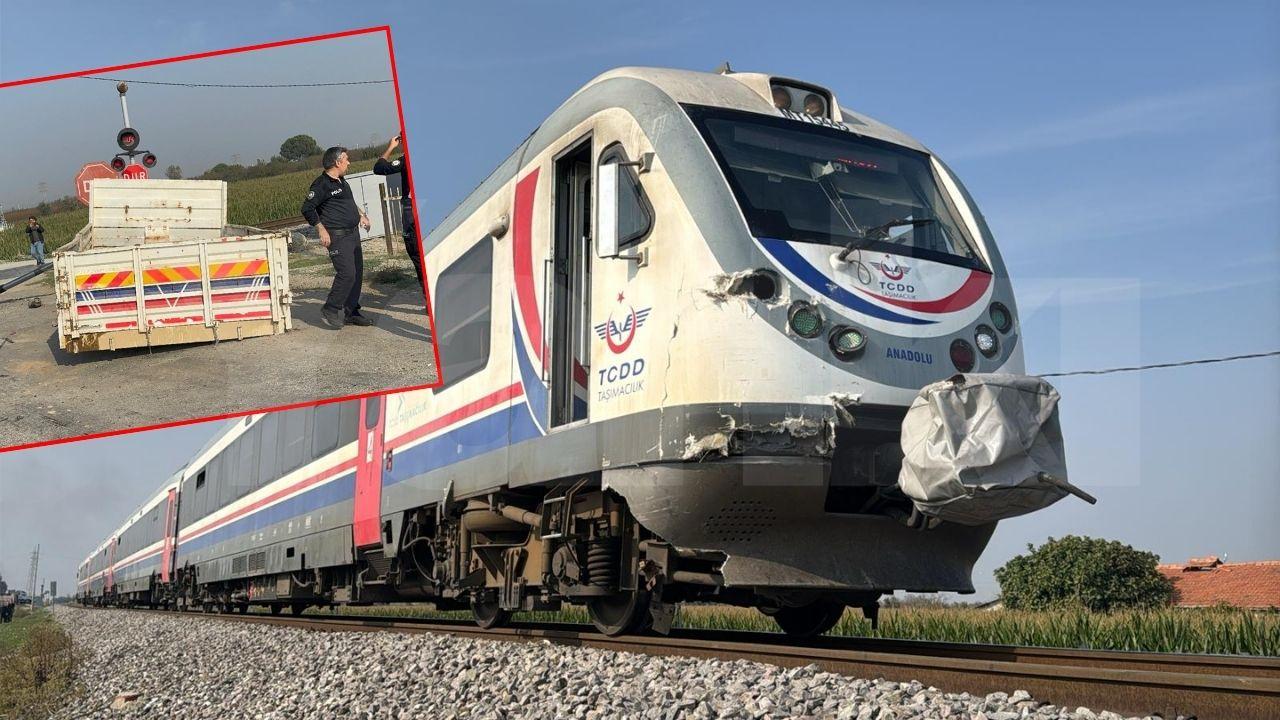 Turgutlu'da tren kazası ucuz atlatıldı! Tren kamyonete çarptı..