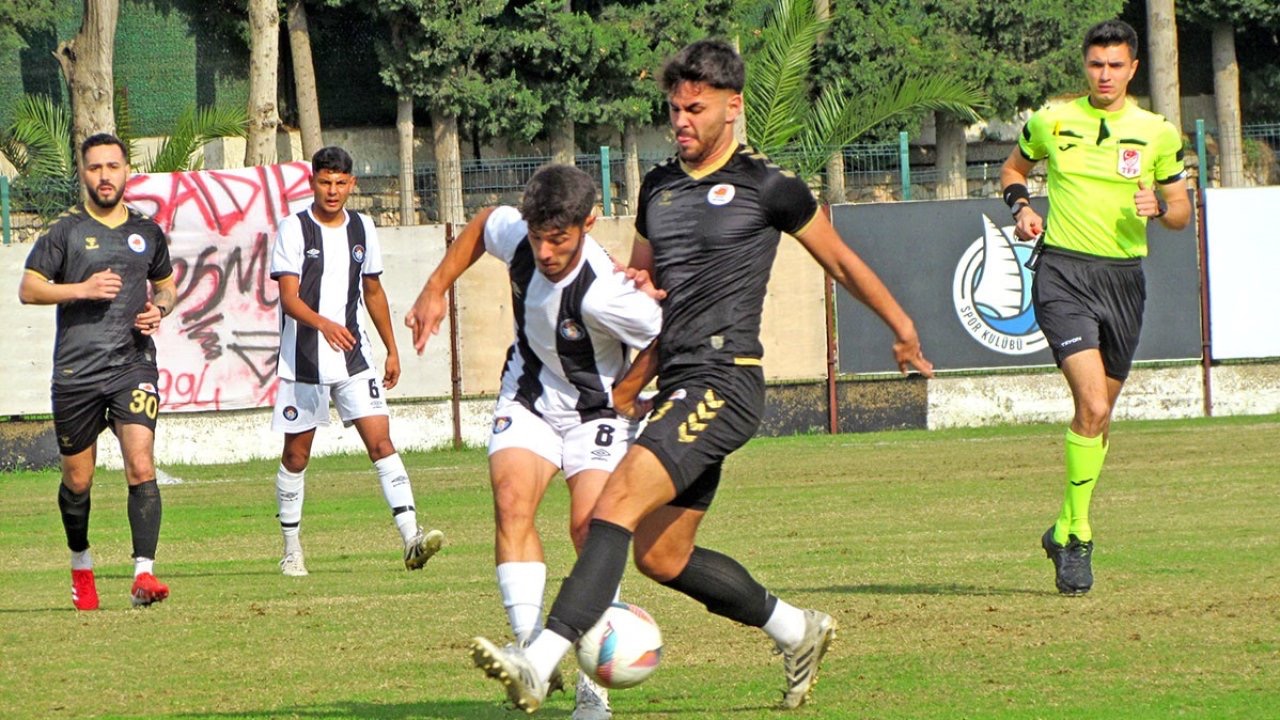 Çeşme Belediyespor ligin ikinci yarısına galibiyetle başladı