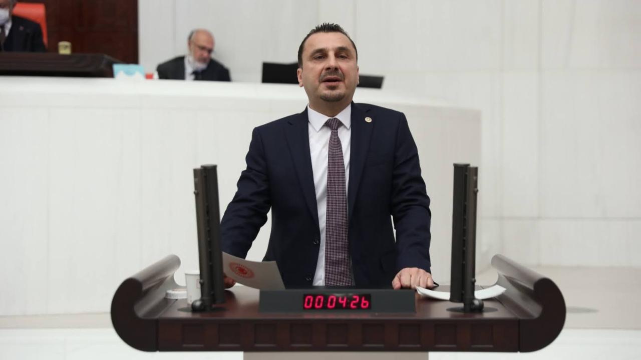 CHP’Lİ BAŞEVİRGEN: “ÜÇ ÇOCUĞUN SAĞLIKLI BESLENEBİLMESİNİN AYLIK MALİYETİ 28 BİN LİRA”