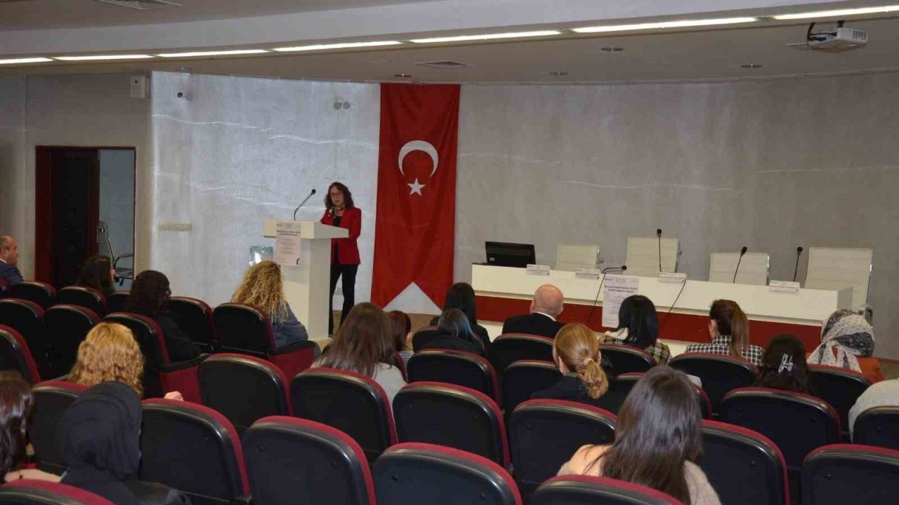 MCBÜ’de Dünya İnsan Hakları Günü paneli
