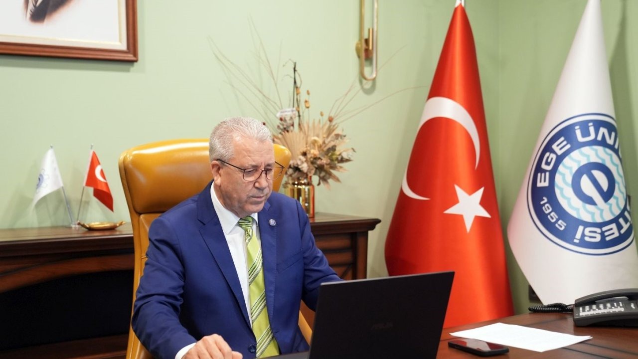 Prof. Dr. Budak: "İzmir Körfezi, şehrimizin en değerli doğal mirasıdır"