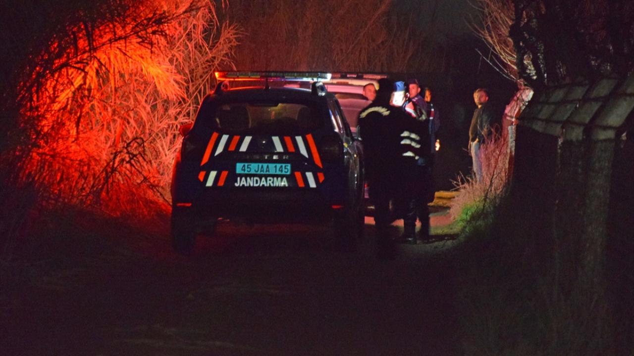 Turgutlu'da karısını öldürdü! İran'a kaçmak üzereyken yakalandı