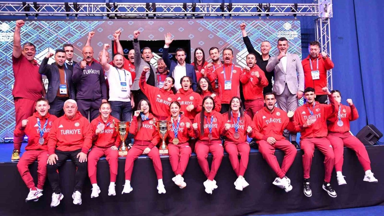U23 Avrupa Boks Şampiyonası’nda millilerden zafer
