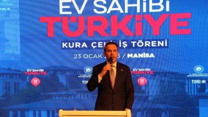 Bakan Bayraktar Manisa'da konuştu: "2028'de 17 milyon haneye kendi doğal gazımızı vereceğiz"