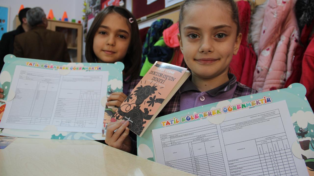 Manisa’da Karne Heyecanı: 266 Bin Öğrenci Yarıyıl Tatiline Çıkıyor