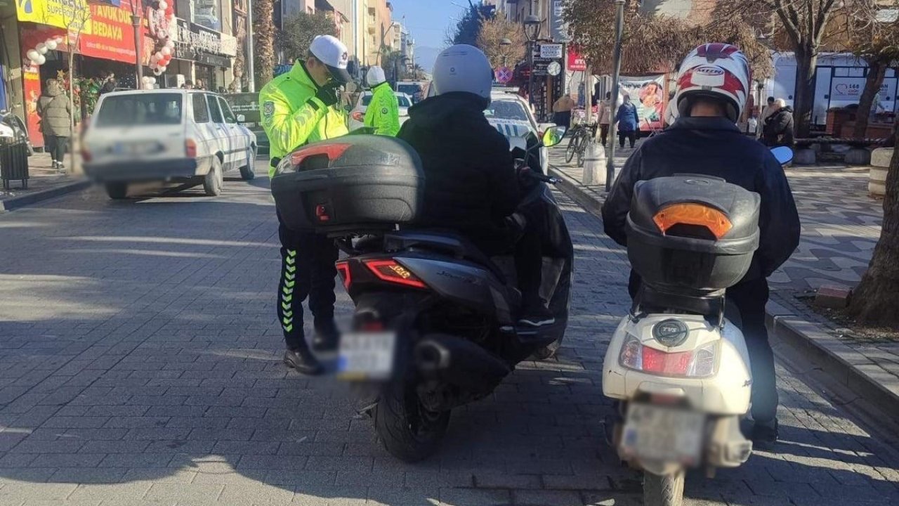 Manisa’da ve Turgutlu’da motosiklet denetimi: 3.25 milyon TL ceza!