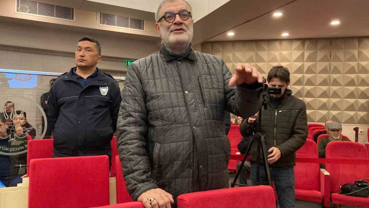 Manisalı meclis üyesi, kesin ihraç istemiyle disipline sevk edilmişti: Partisinden istifa etti!
