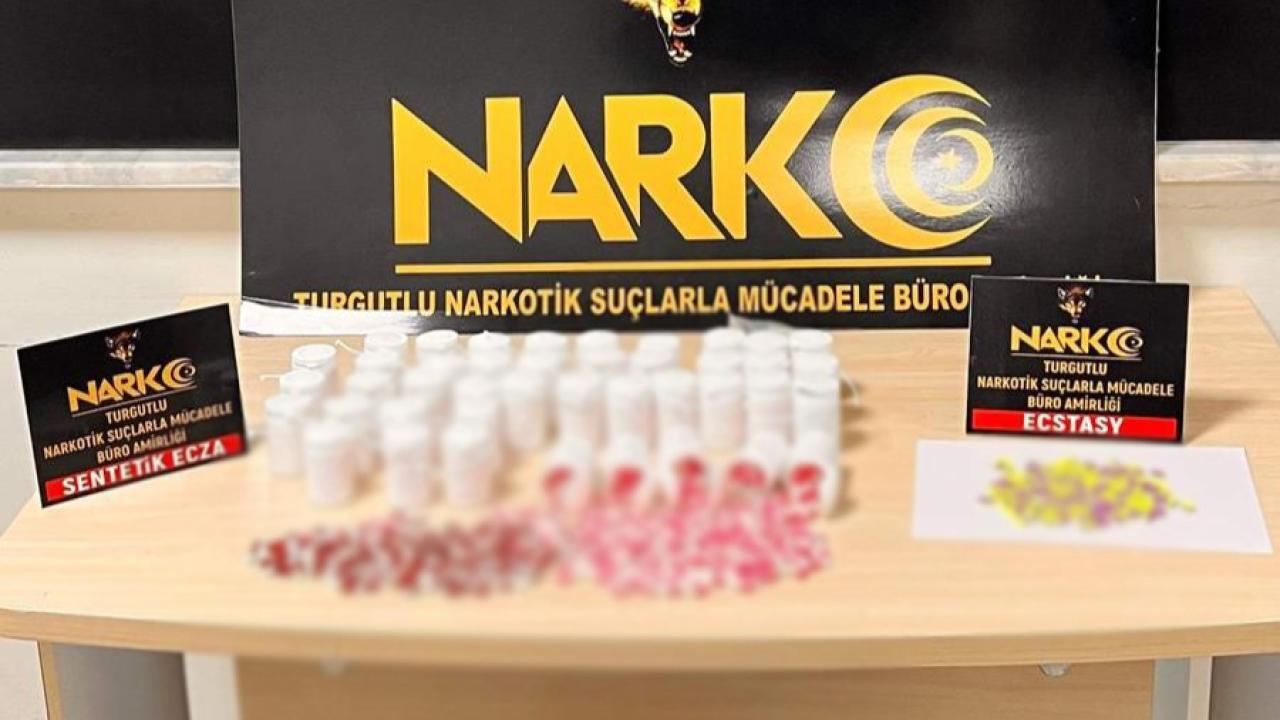 Turgutlu ve 2 ilçede uyuşturucuya darbe: 4 gözaltı