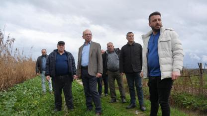 Başkan Çetin Akın Sinirli Mahallesi’nde Çalışmaları Yerinde İnceledi