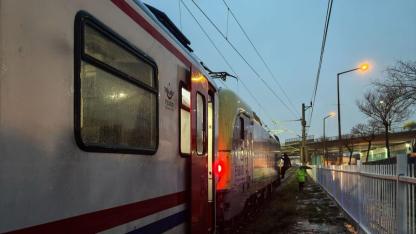 Hemzemin geçitte tren kazası: 20 yaşındaki genç yaralandı