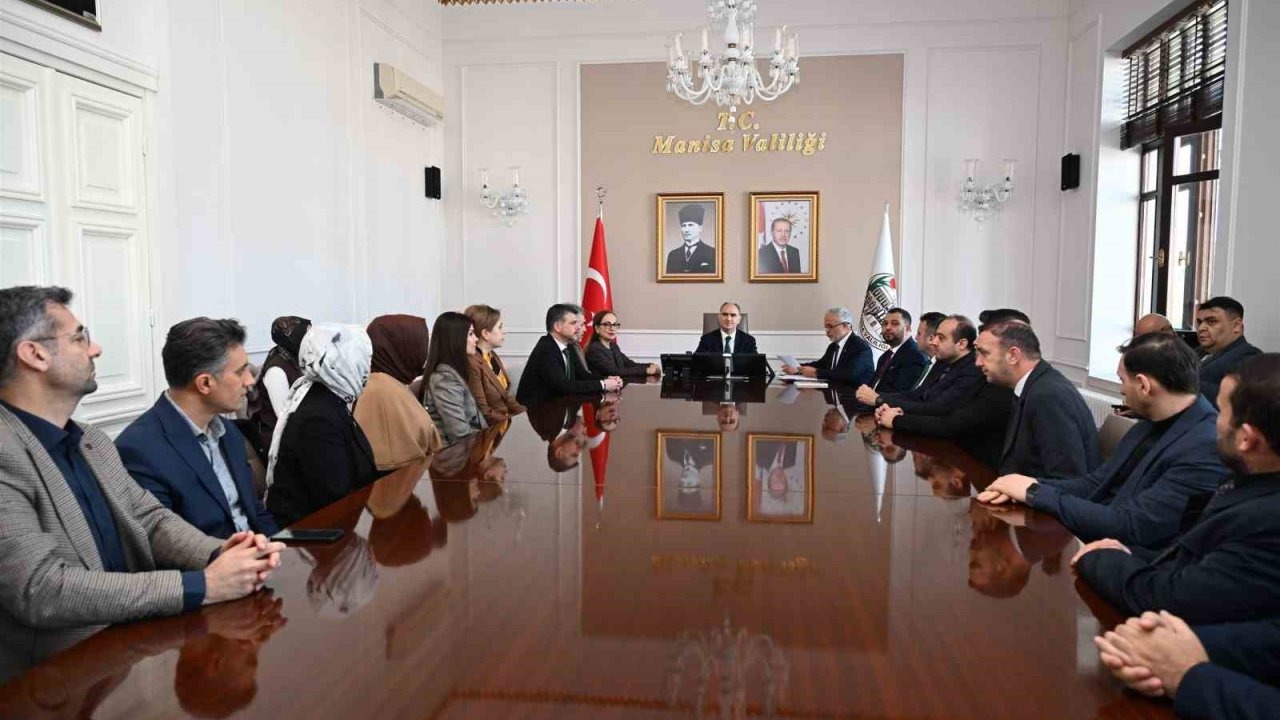 Manisa Bağımlılık ve Uyuşturucu ile Mücadele Platformu’ndan Vali Özkan’a Ziyaret