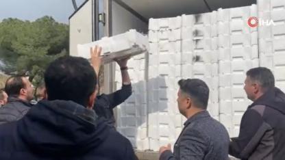 Manisa'da 8 ton hamsi 1 saatte tükendi