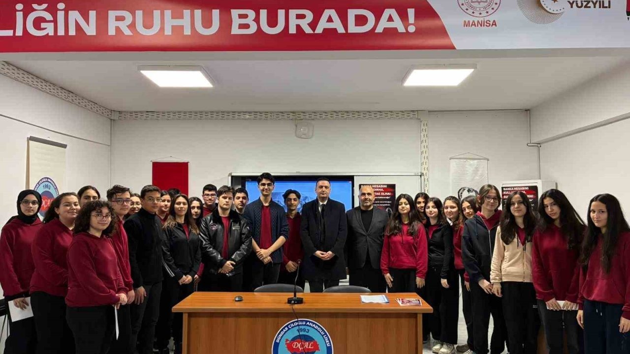 Manisa’da Gençlere “Hesabını Kullandırma” Uyarısı