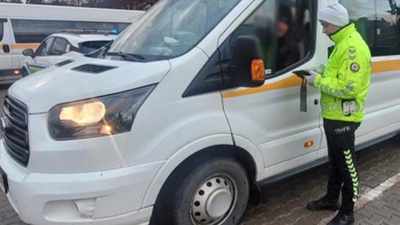 Manisa'da ve Turgutlu'da okul servislerine denetim: 373 araç kontrol edildi!