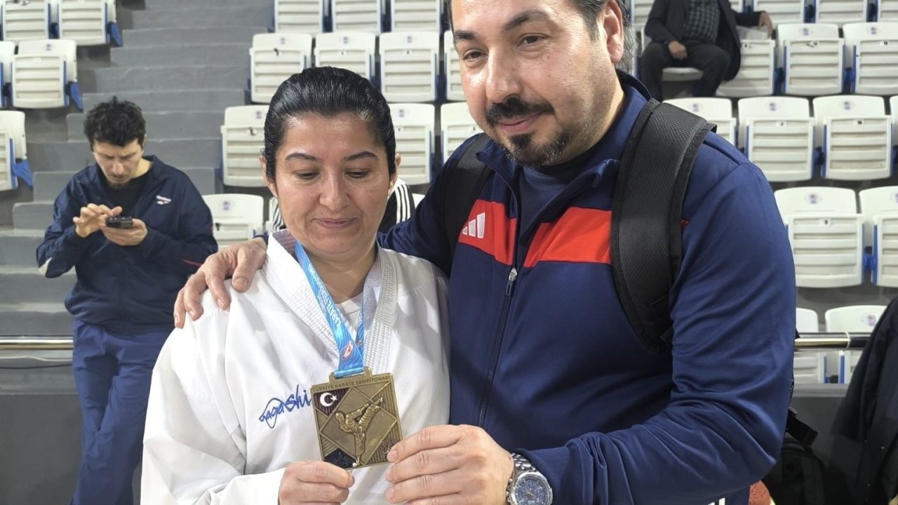 Manisalı karateciden altın madalya ile şampiyonluk