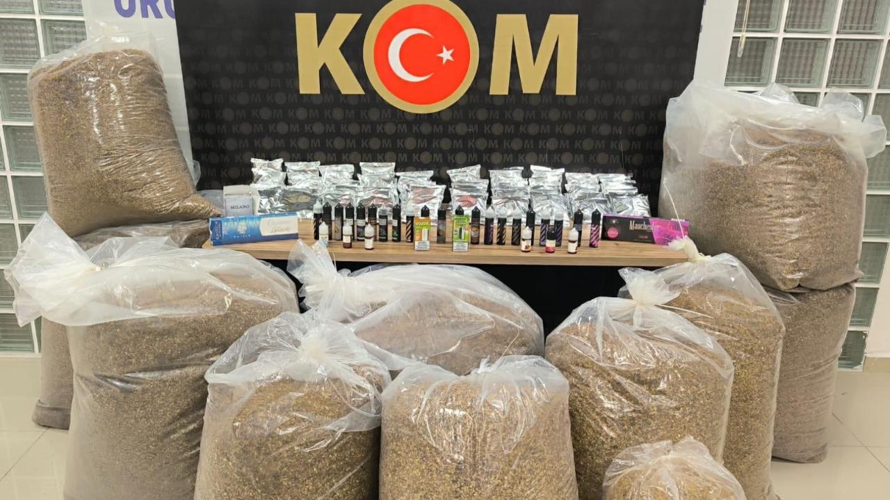Turgutlu’da Kaçak Tütün Operasyonunda 9 Adrese Baskın: 5 gözaltı