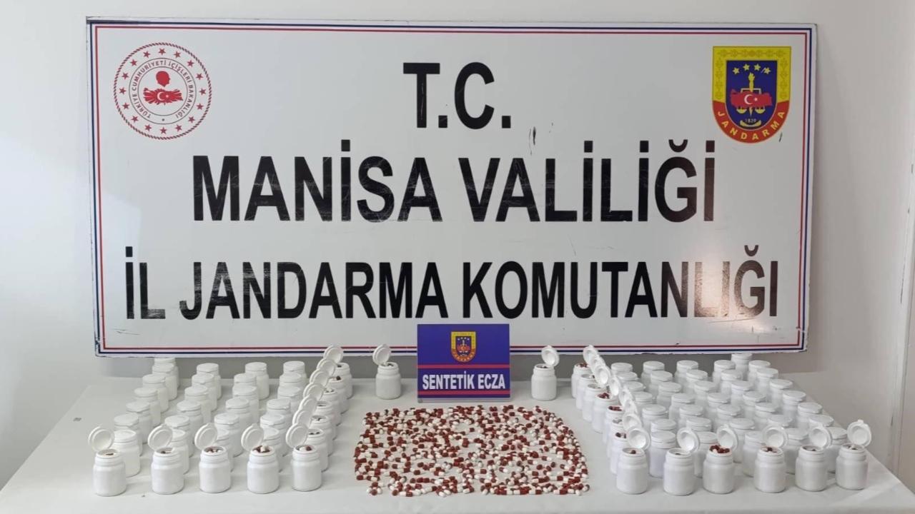Araçta 5 Bin Hap Ele Geçirildi: 2 Kişi Tutuklandı