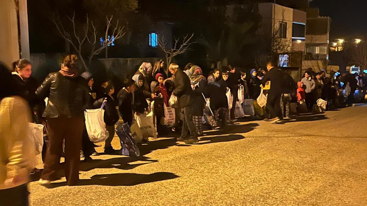 İlçede Asırlık Gelenek: Arefe Sabahı Şeker İkramı