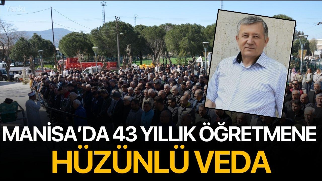 Manisa'da 43 yıllık öğretmene hüzünlü veda