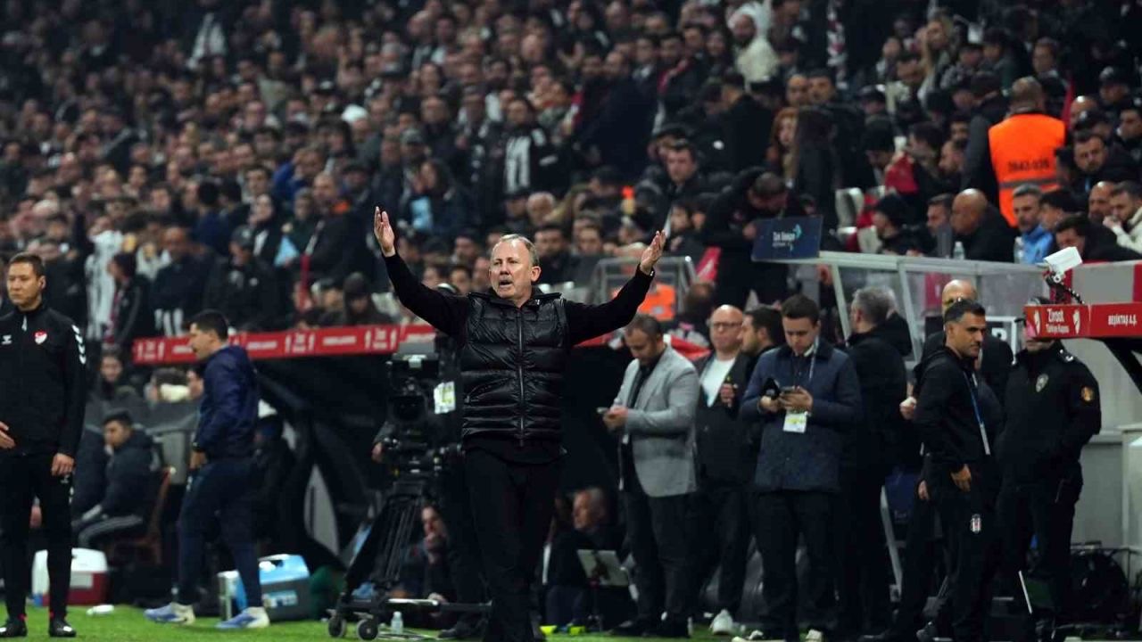Ziraat Türkiye Kupası: Beşiktaş: 3 - Corendon Alanyaspor: 0 (Maç sonucu)