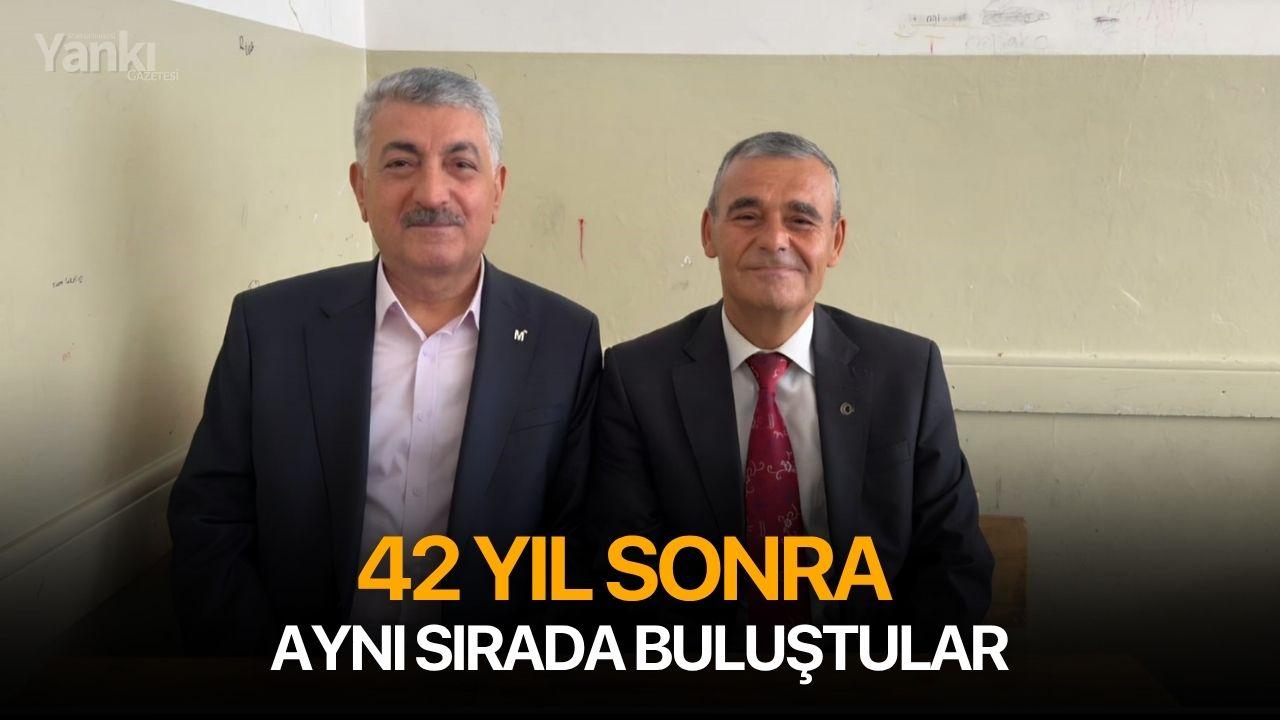 42 yıl sonra aynı sırada buluştular