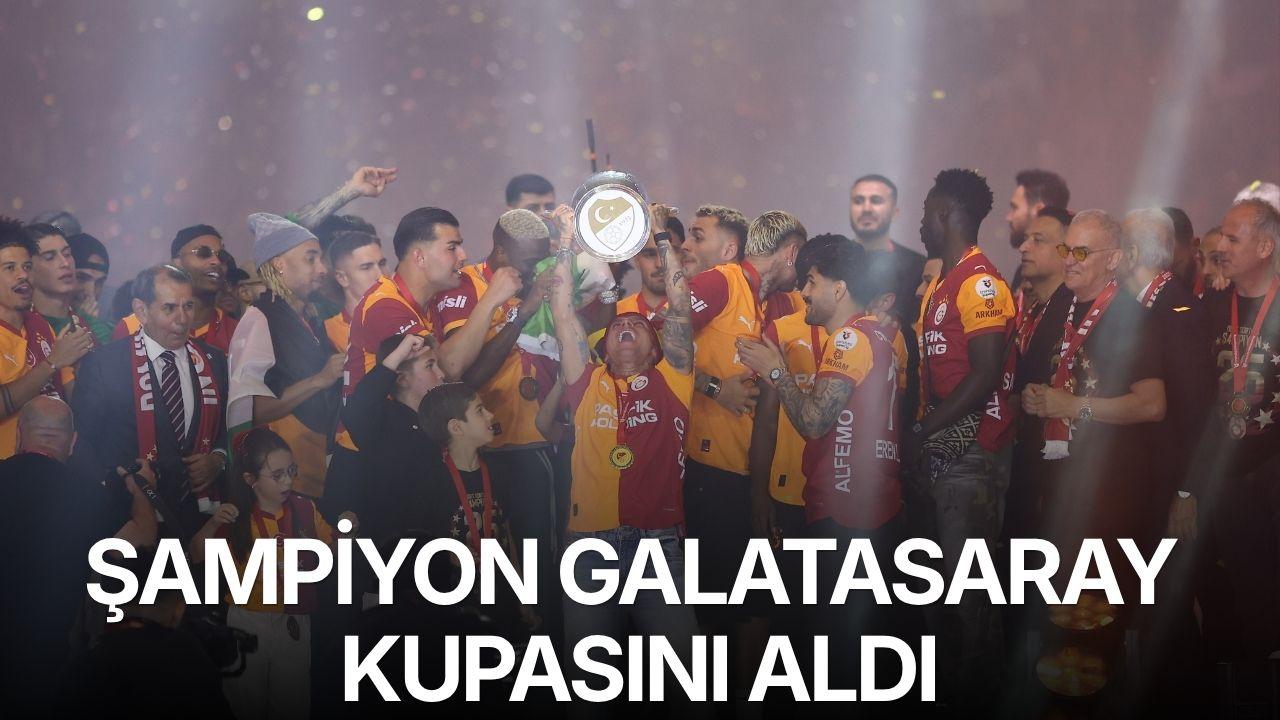 Şampiyon Galatasaray kupasını aldı