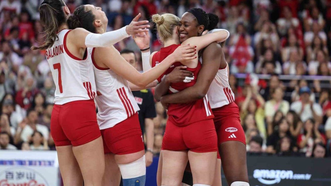 A Milli Kadın Voleybol Takımı, Almanya’yı 3-2 mağlup etti