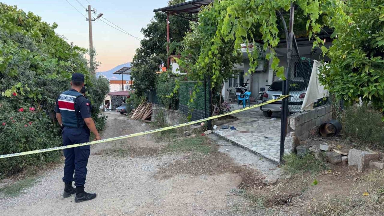 Bahçe kapısı sesi cinayete neden oldu: 1 ölü, 2 yaralı