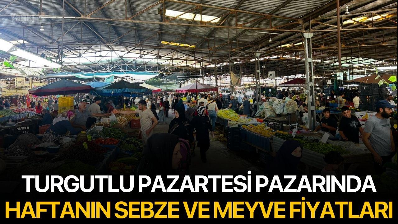 Turgutlu Pazartesi Pazarında Haftanın Sebze ve Meyve Fiyatları