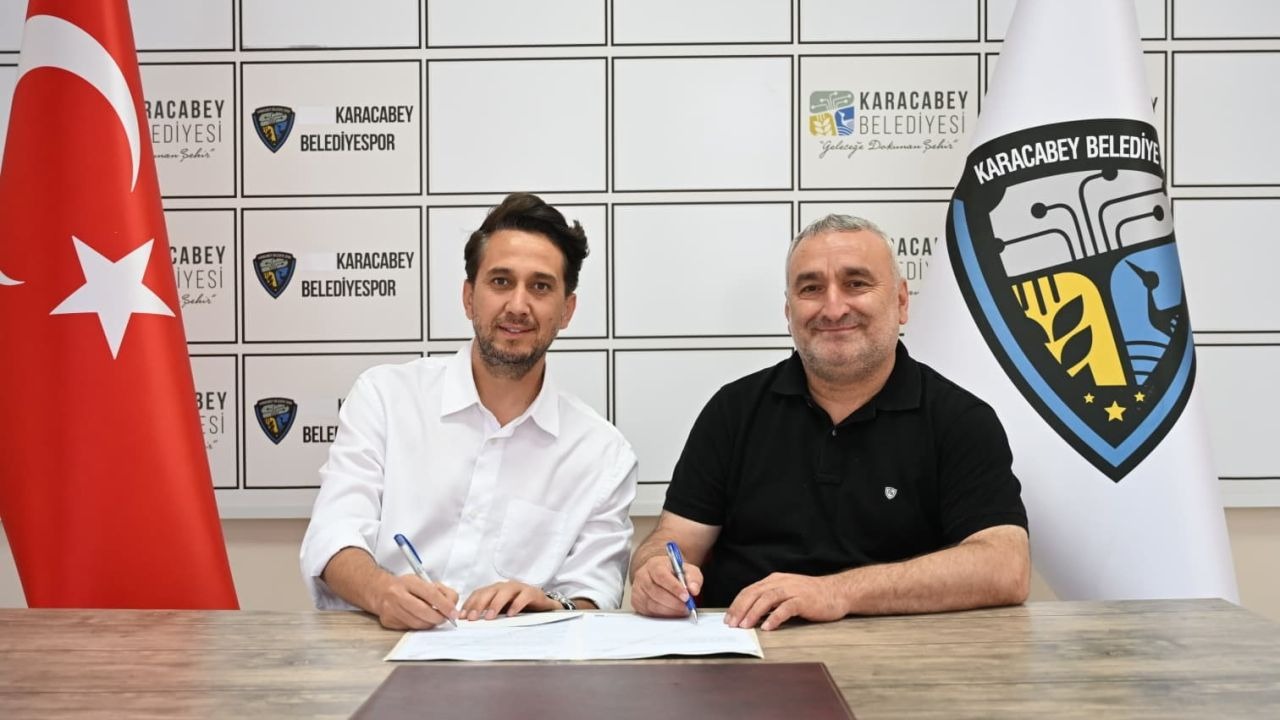 Turgutluspor'un eski teknik direktörü Karacabey ile anlaştı